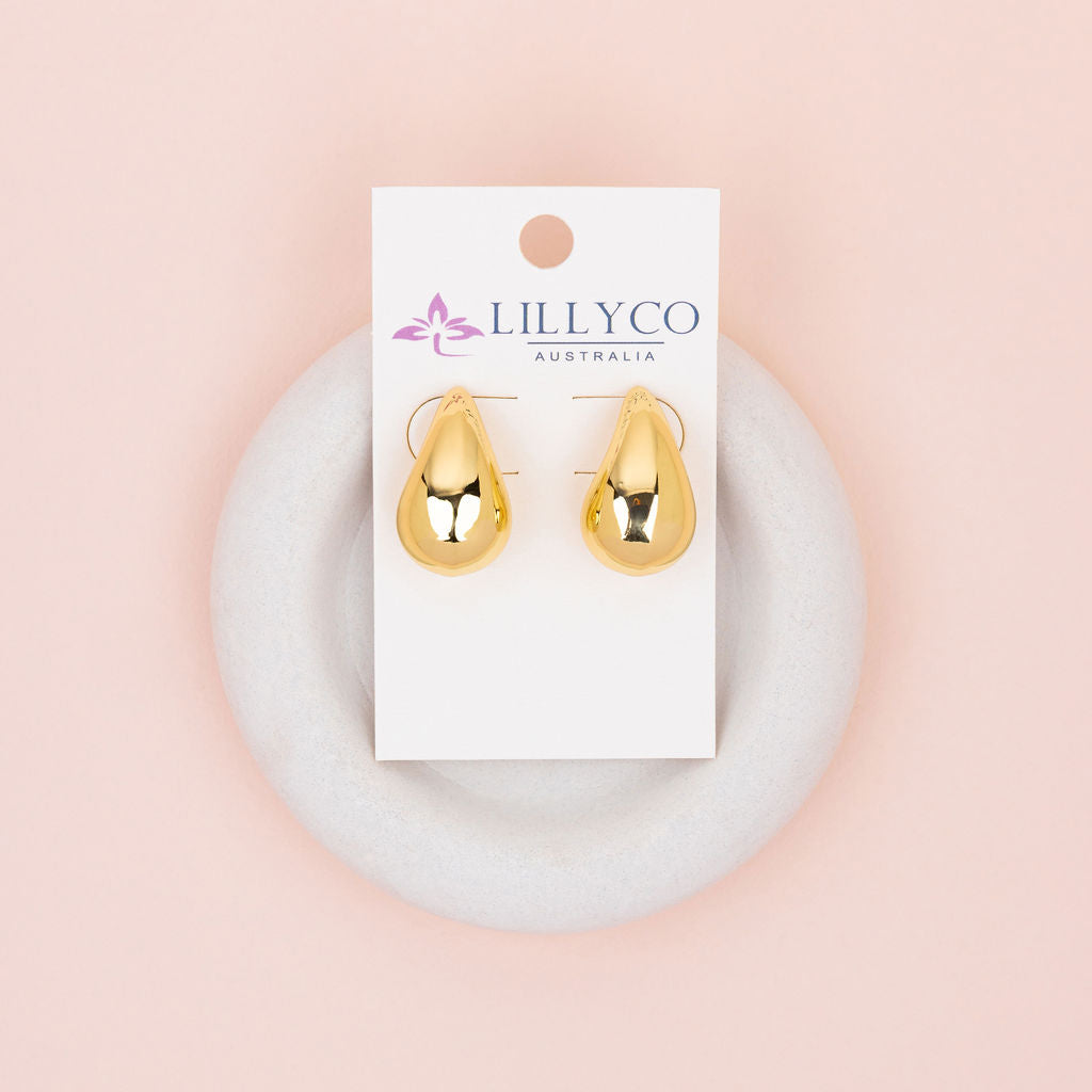 Solid Tear Yellow Gold Drop Earrings