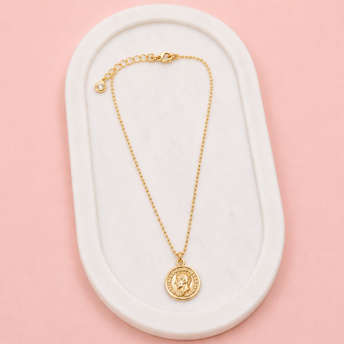 SHORT | Yellow Gold Coin Pendant Necklace