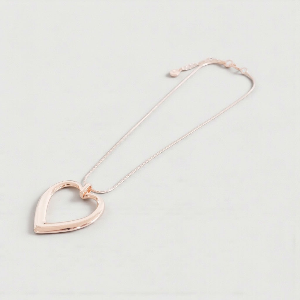 SHORT | Rose Gold Large Open-Heart Necklace