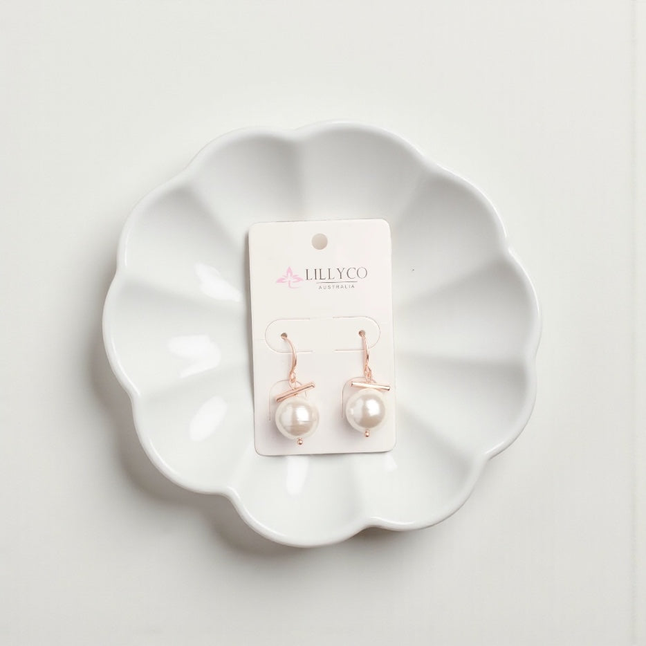 Matt Rose Gold Pearl Earring