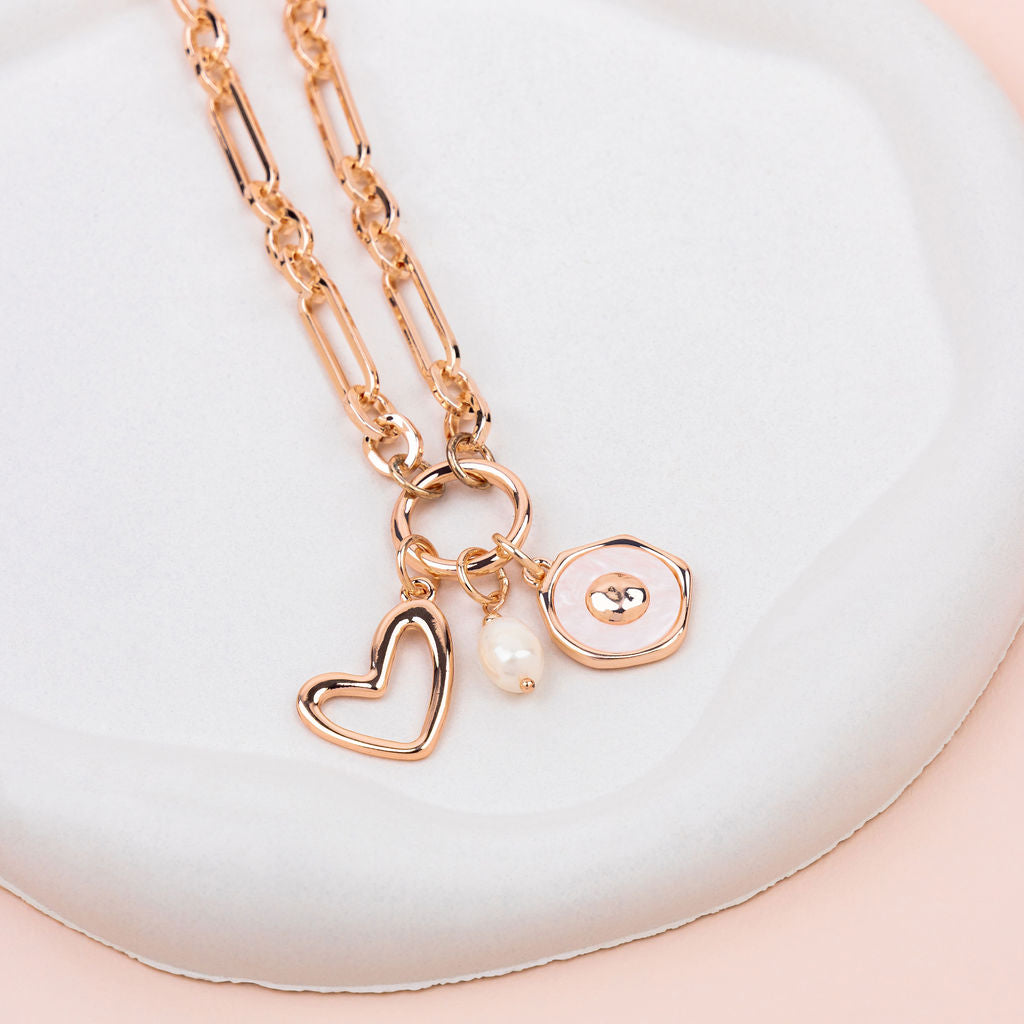 SHORT | Rose Gold Heart Pearl Charm Necklace