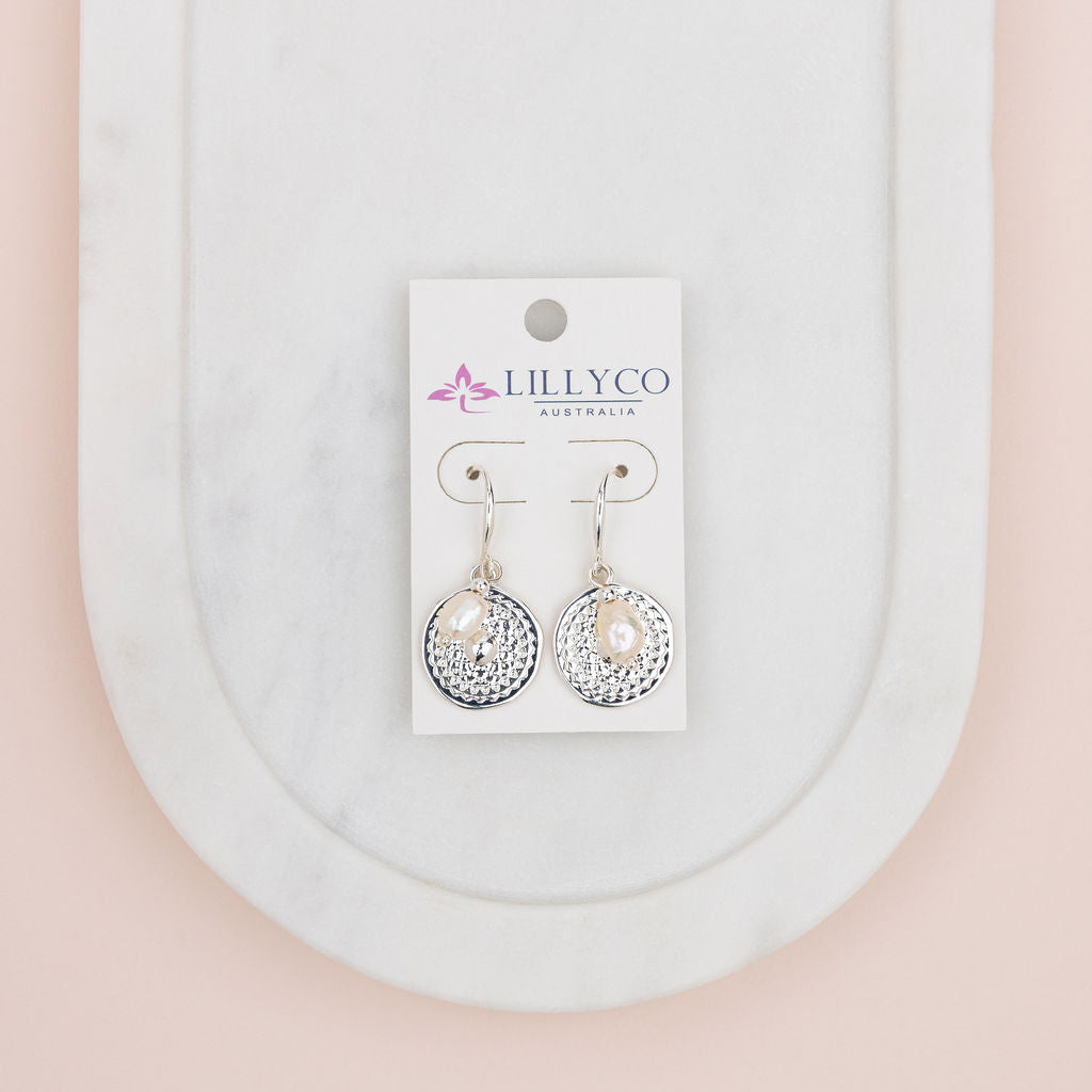 Silver Pattern Circle & Pearl Earring