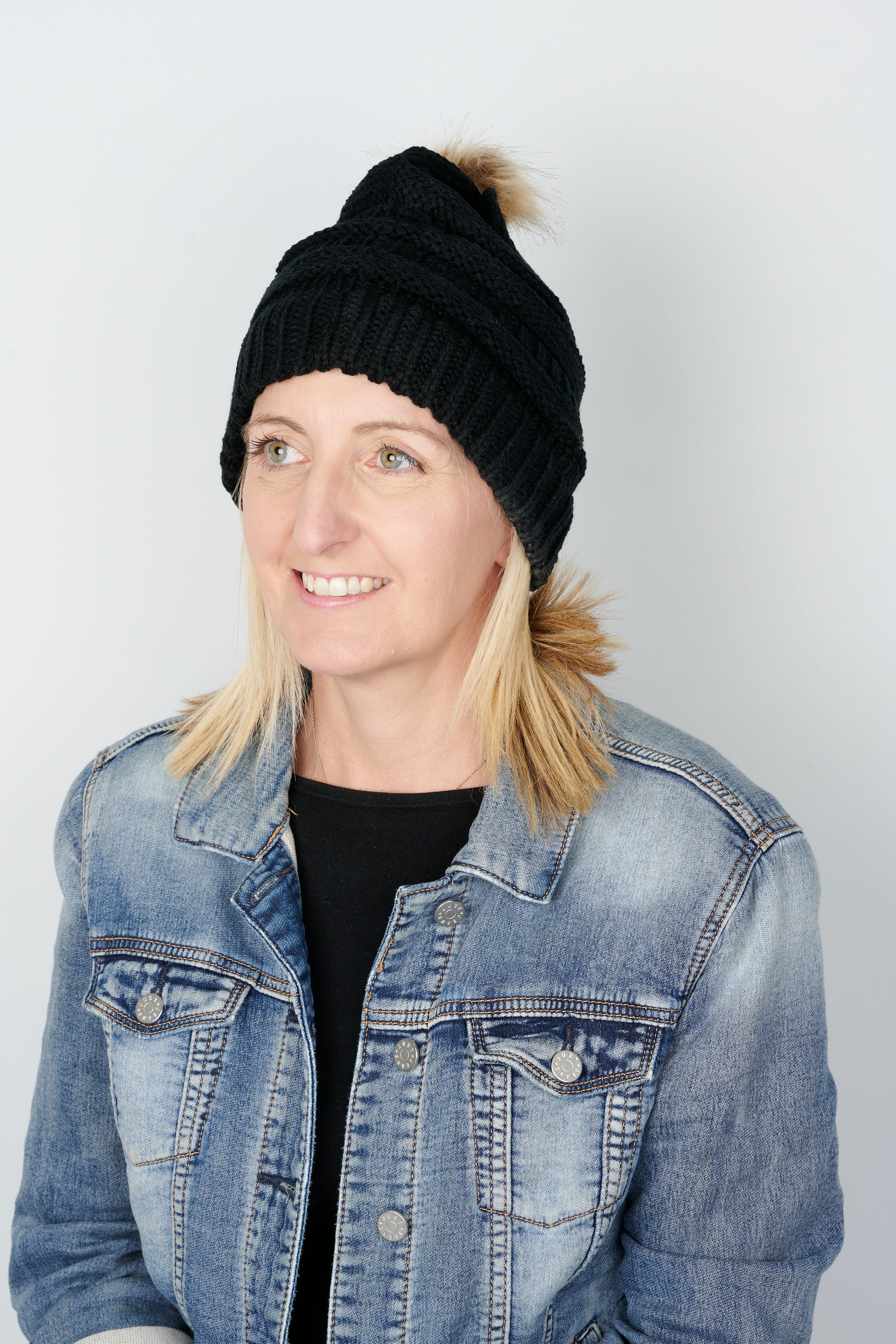 Ladies Black Fur Pom Pom Beanie