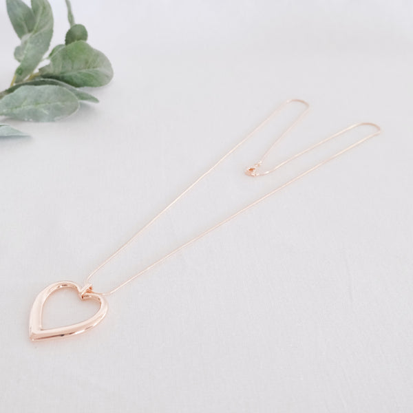HEART COLLECTION - Rose Gold Open Heart Necklace