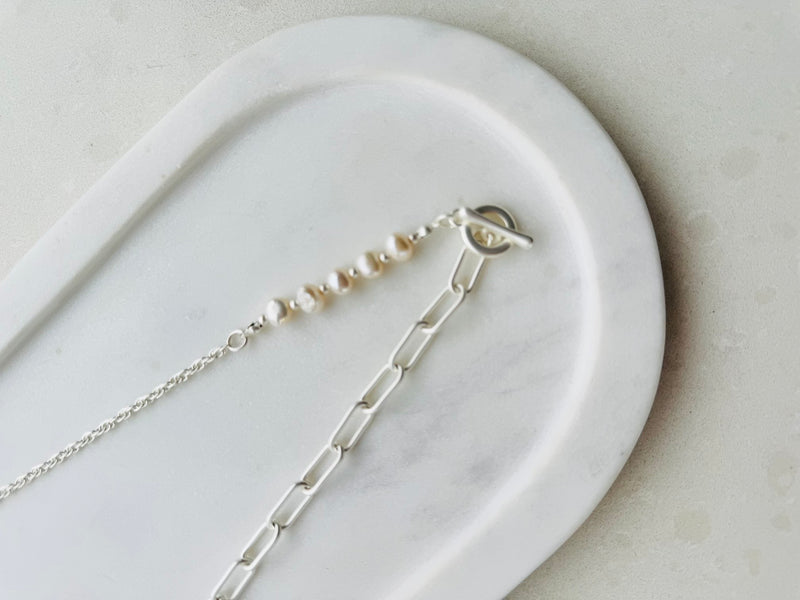 SHORT | Matt Silver Pearl Necklace