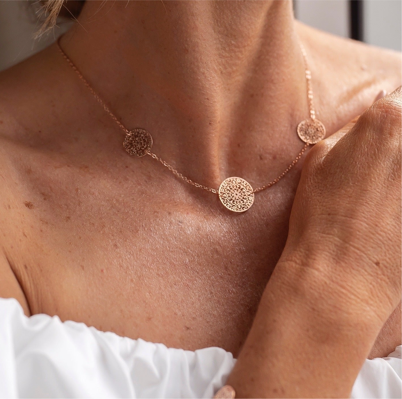 Fine | Rose Gold Short 3 Disc Necklace