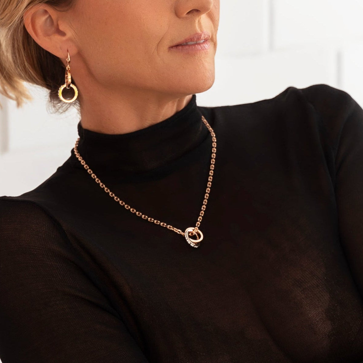 Fine | Short Rose Gold 2 Ring Necklace