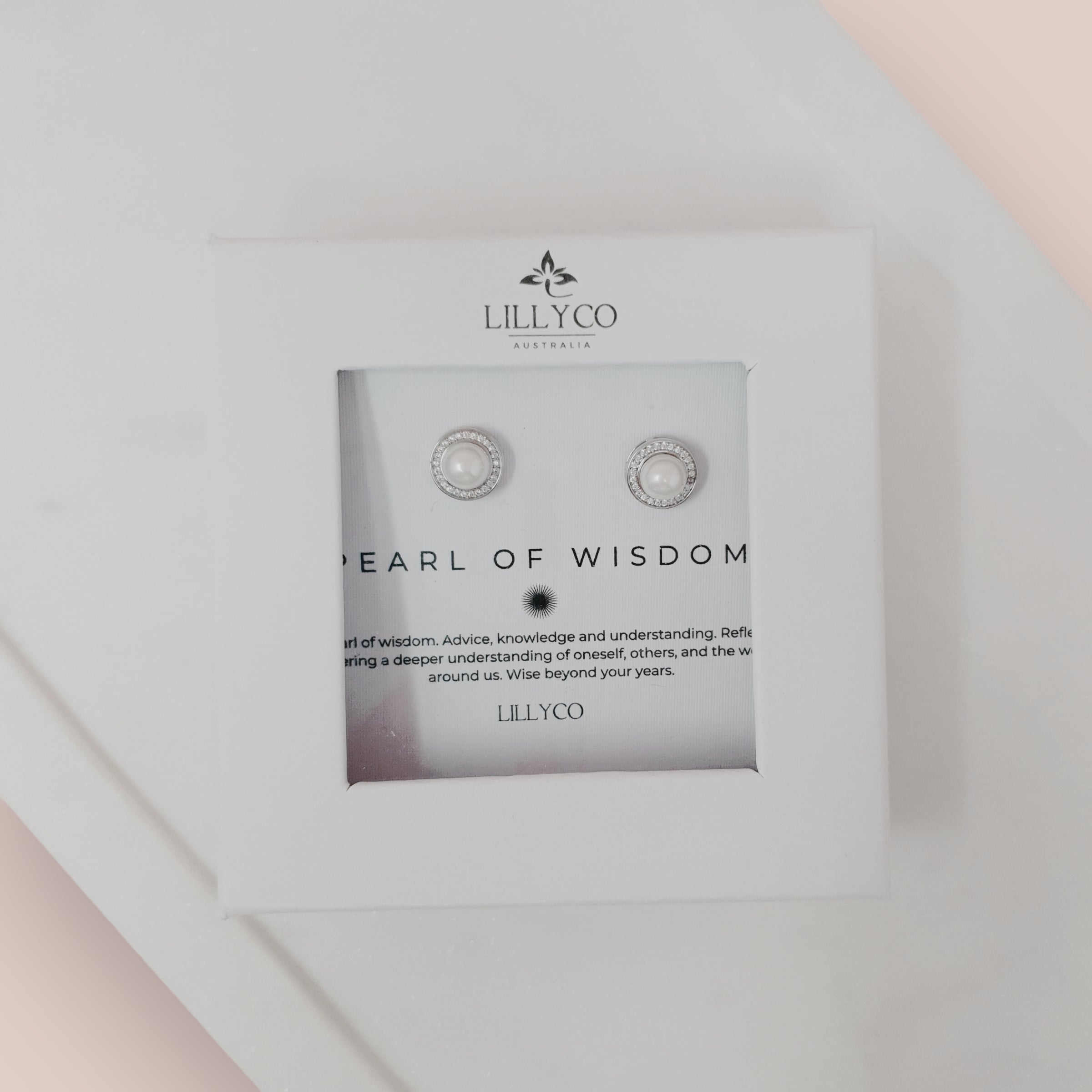 Fine | Pearl of Wisdom Boxed Silver Earring