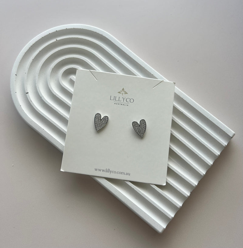 Fine | Sophia Hand Drawn Heart Earring | Silver