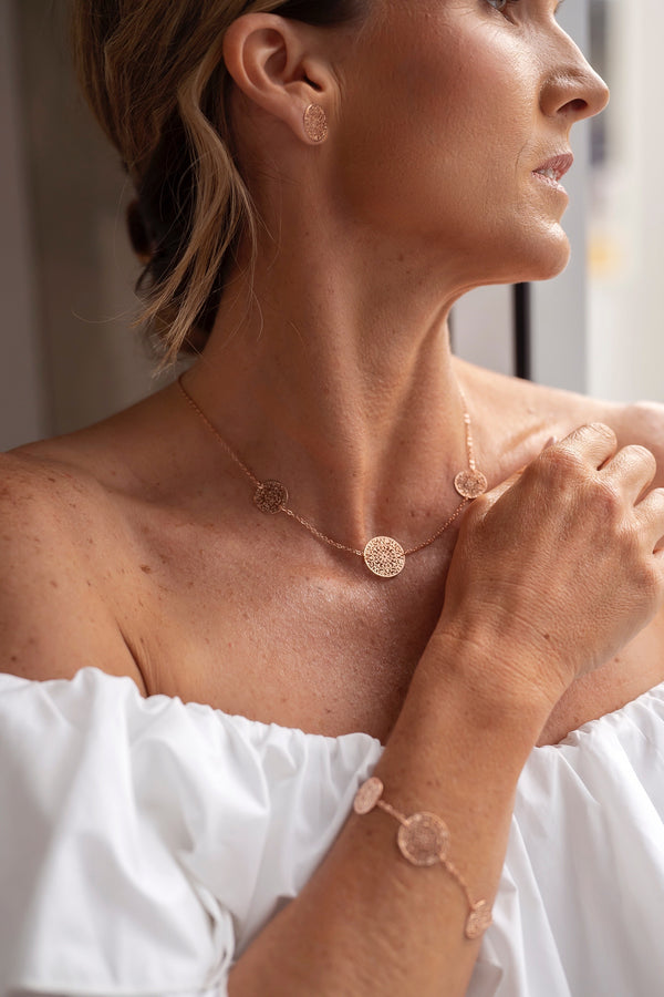 Fine | Boxed Rose Gold 3 Disc Necklace