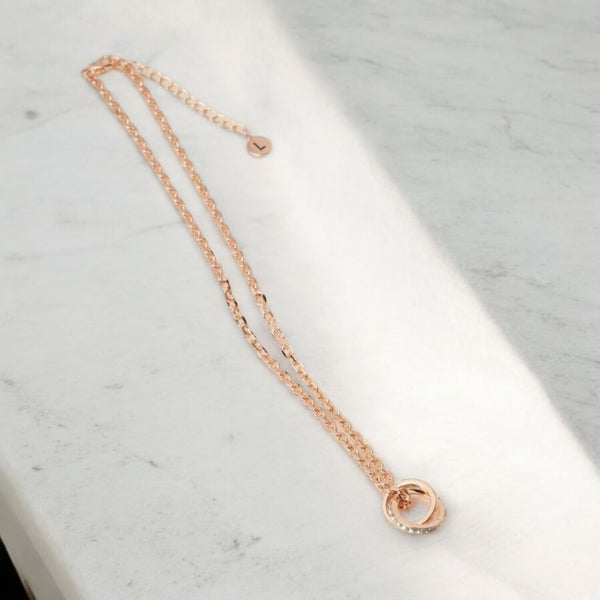 Fine | Short Rose Gold 2 Ring Necklace
