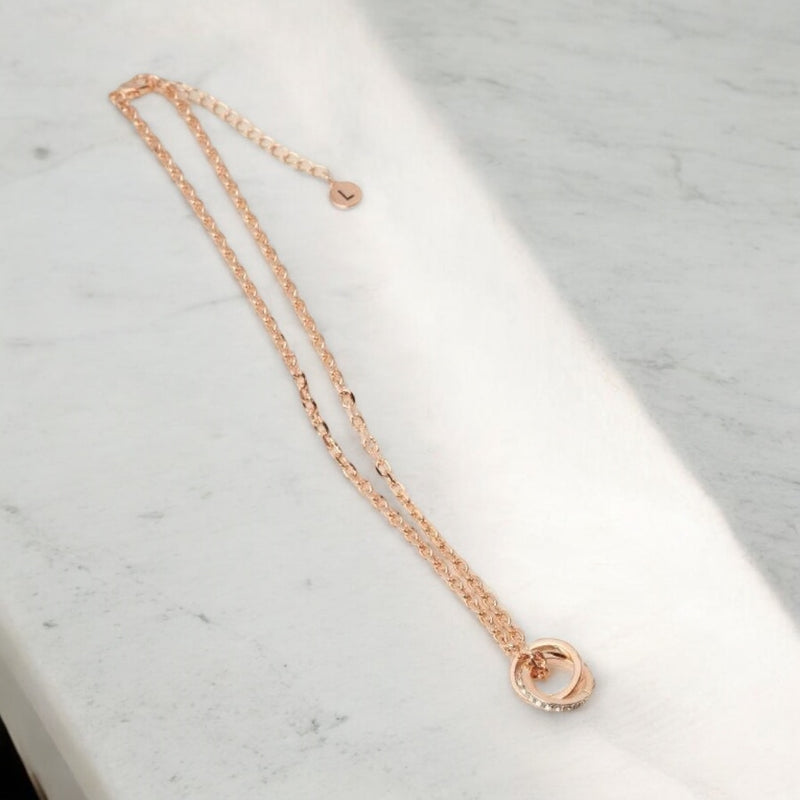 Fine | Short Rose Gold 2 Ring Necklace