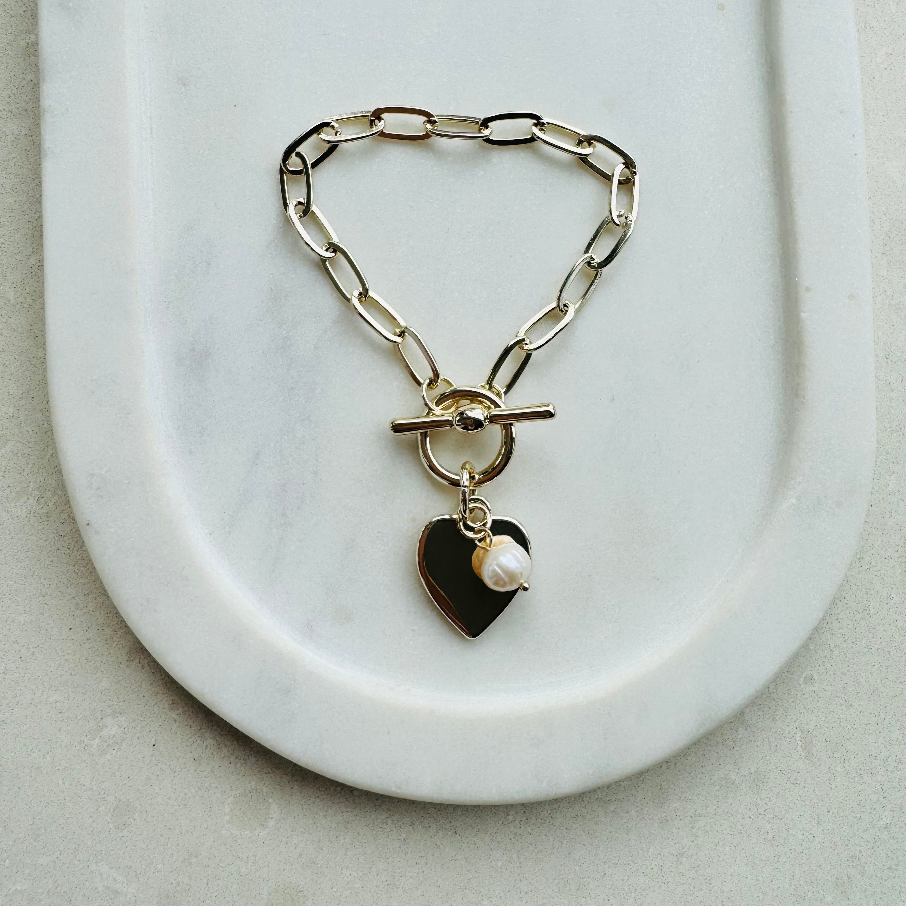 Light Gold Link With Solid Love Heart Bracelet