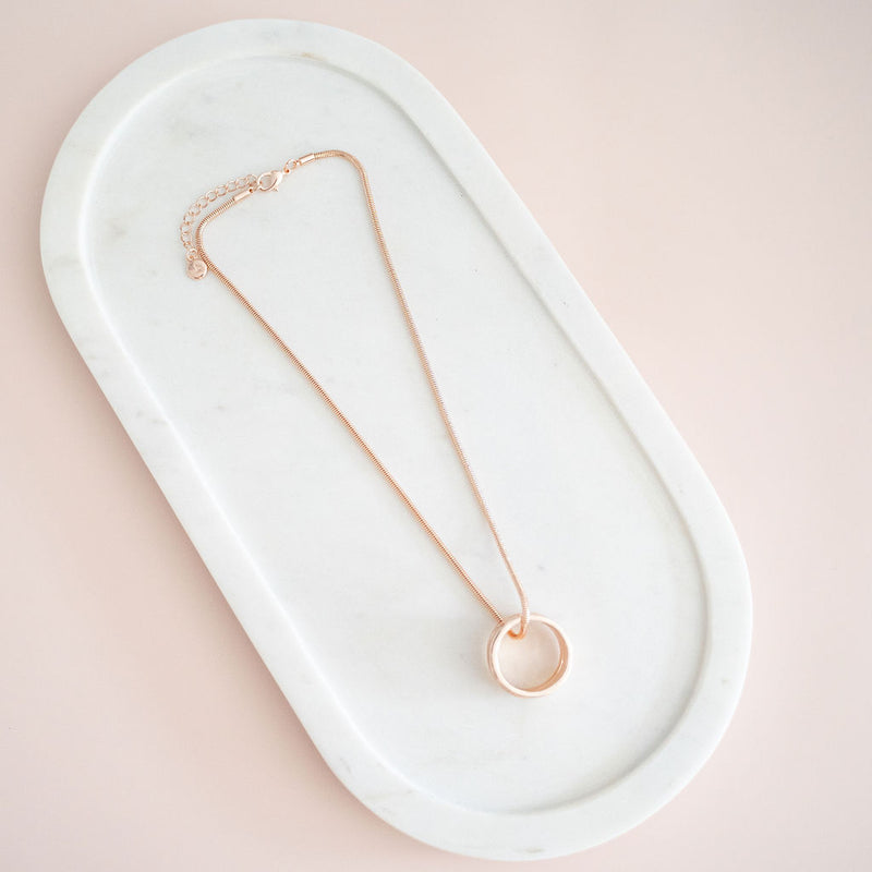 SHORT | Rose Gold 3 Ring with Cubic Zirconia's Necklace