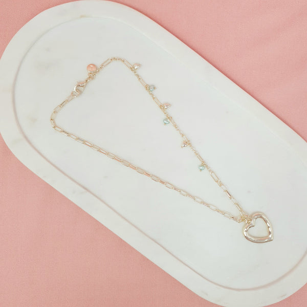SHORT | Light Gold Heart Necklace