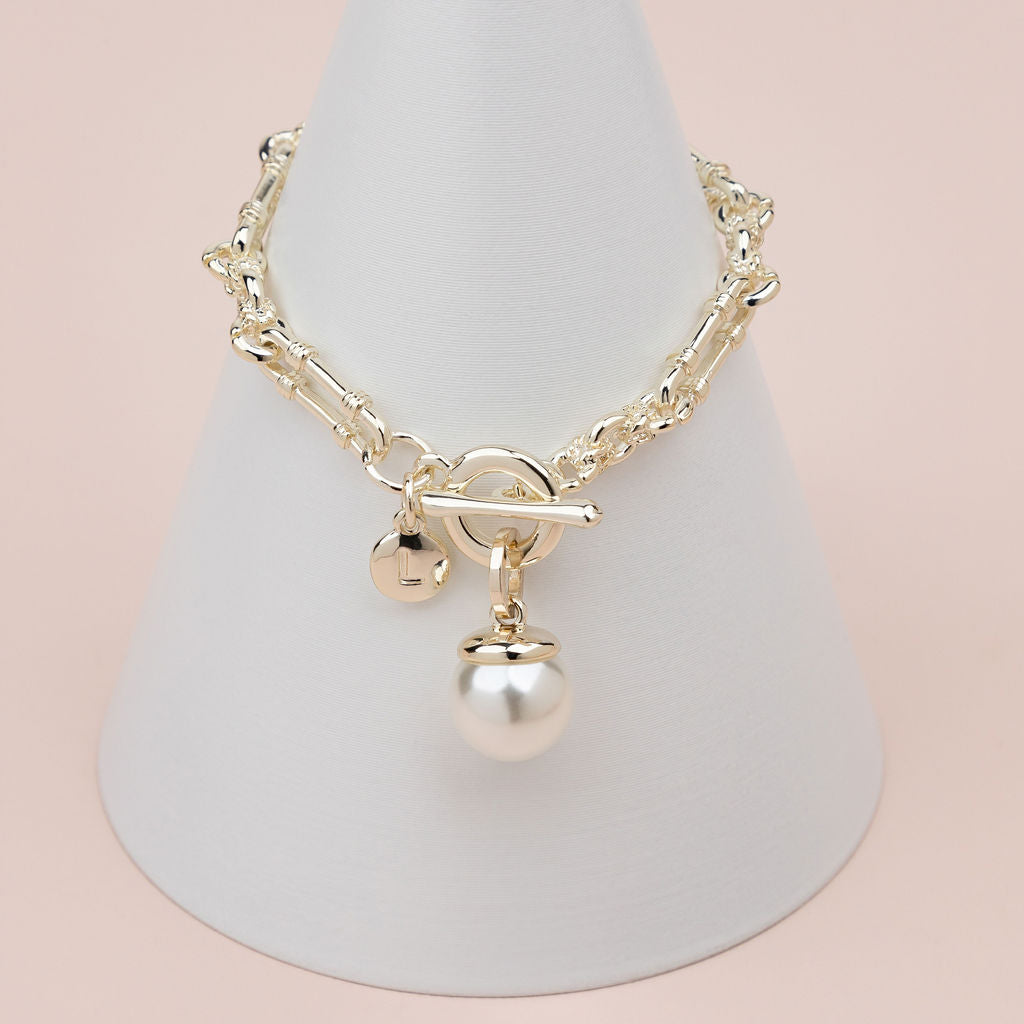 Yellow Gold Single Pearl Toggle Bracelet