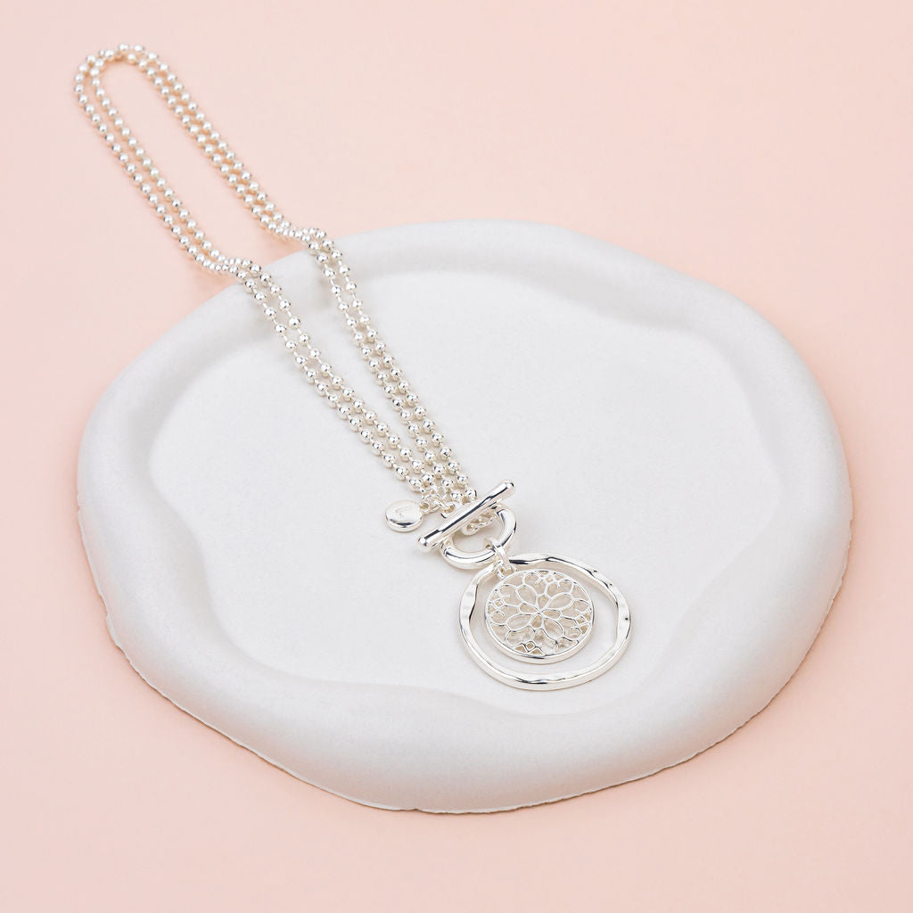 SHORT| LONG | Silver Circle & Flower Pendant Necklace
