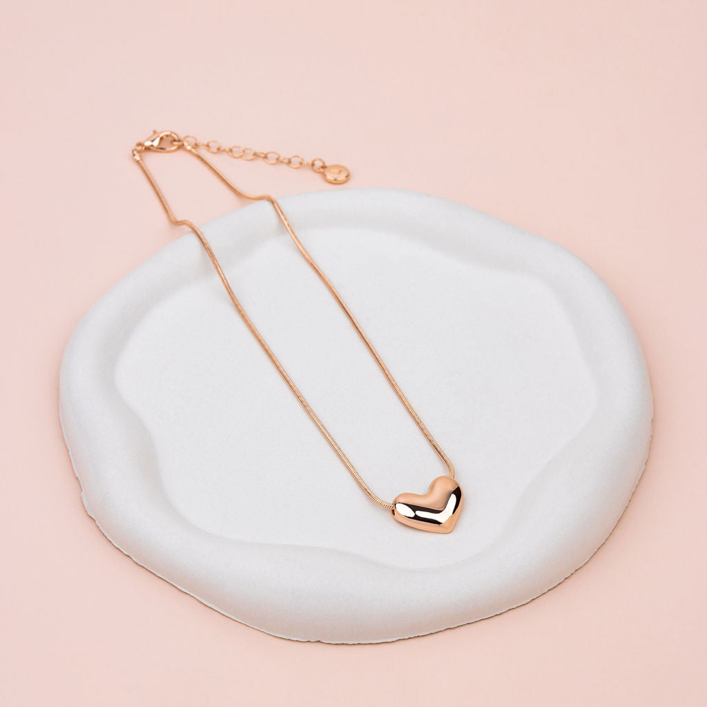 SHORT | Rose Gold Beautiful Heart Necklace