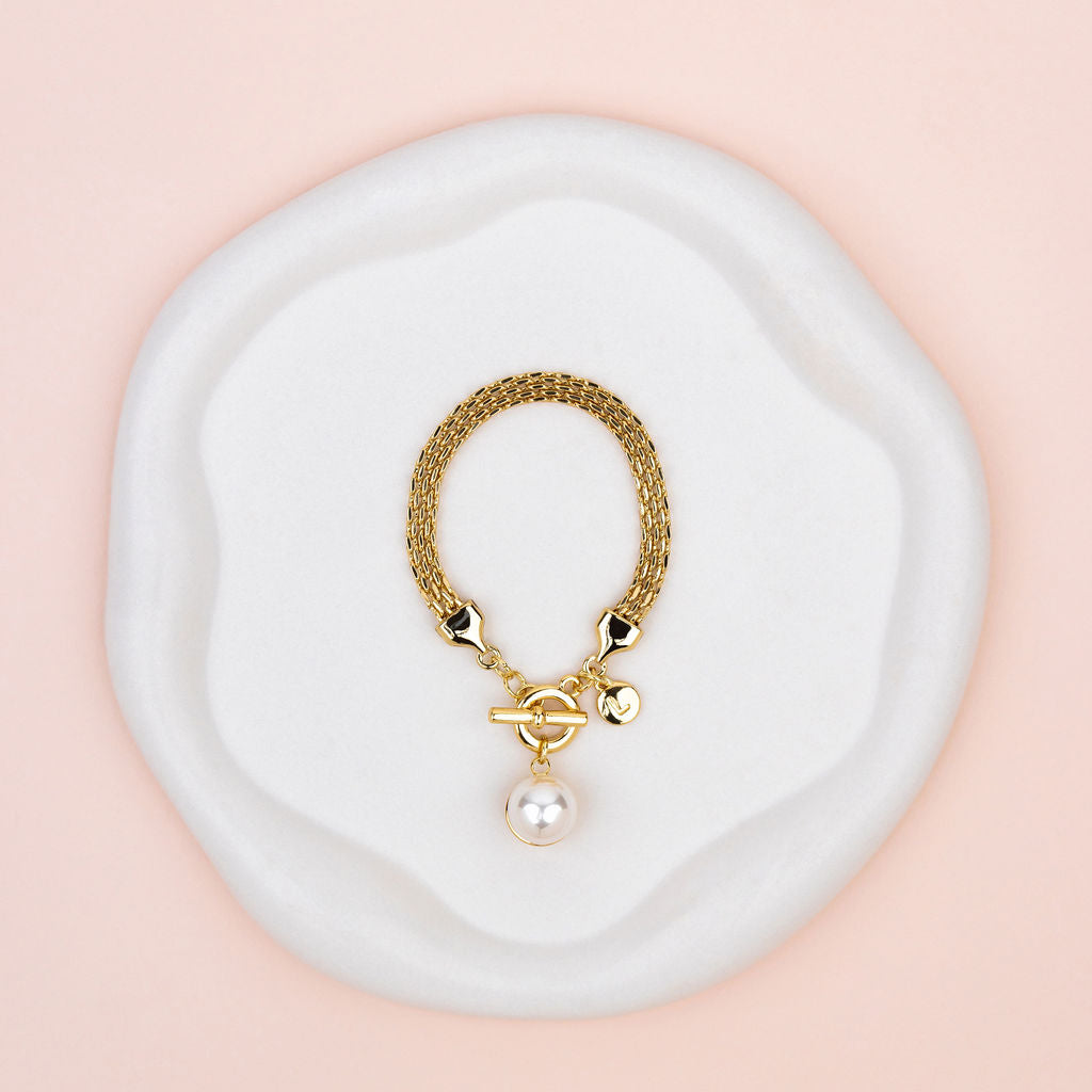 Yellow Gold Chain with Double Sided Pearl/Metal Pendant Bracelet