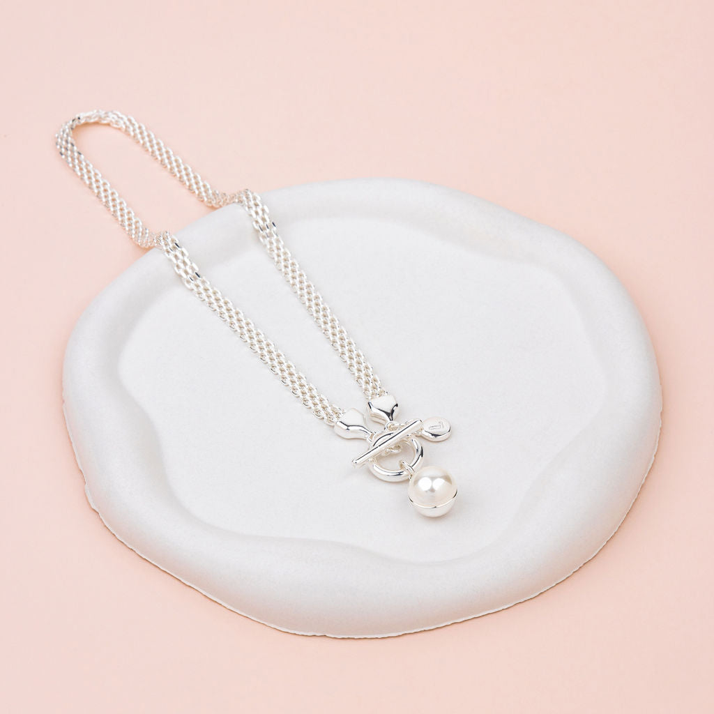 SHORT | Silver Chain with Double Sided Pearl/Metal Pendant Necklace