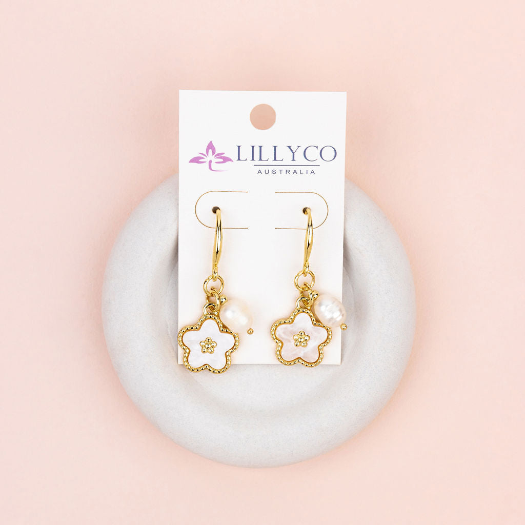 Yellow Gold Flower Charm Earring