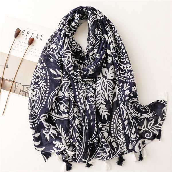Ladies Navy & White Pattern Tassel Scarf