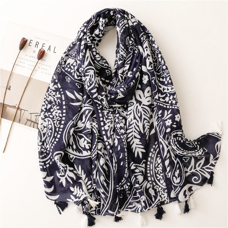 Ladies Navy & White Pattern Tassel Scarf