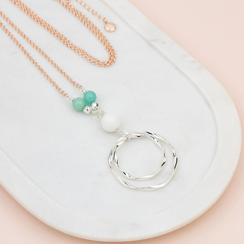 Circle w Turquoise & White Beads Necklace