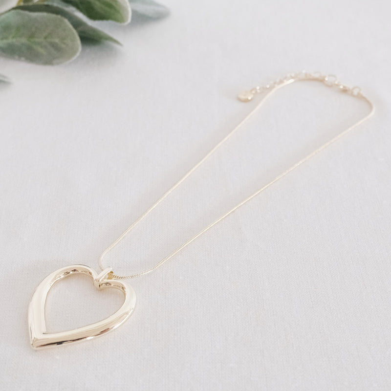 SHORT | Light Gold Large Open Heart Necklace