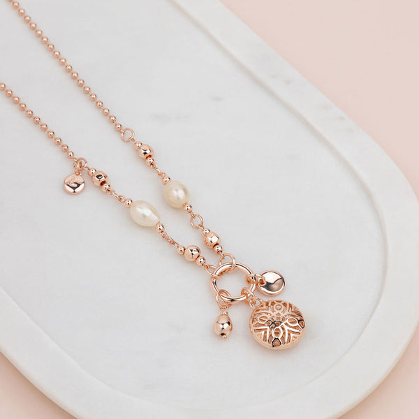 Rose Gold Cut Out Pendant & Pearl Necklace